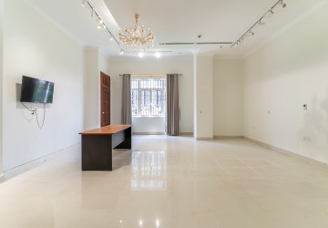 311 Sqm Office Space For Rent - BKK1, Phnom Penh thumbnail