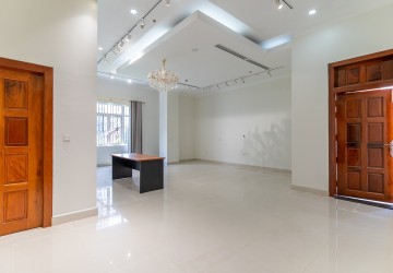 311 Sqm Office Space For Rent - BKK1, Phnom Penh thumbnail