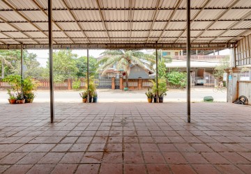 6 Bedroom Commercial House For Sale - Svay Dangkum, Siem Reap thumbnail