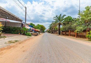 6 Bedroom Commercial House For Sale - Svay Dangkum, Siem Reap thumbnail