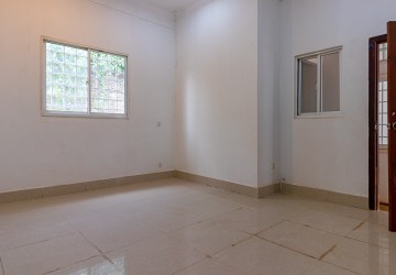 6 Bedroom Shophouse For Rent - Svay Dangkum, Siem Reap thumbnail