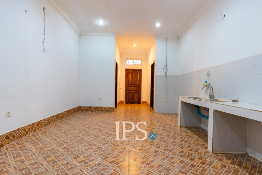 6 Bedroom Shophouse For Rent - Svay Dangkum, Siem Reap