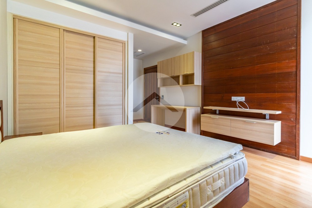 13th Floor 2 Bedroom Condo For Sale-Aura Condominium, Beoung Raing, Phnom Penh - Image 12 13th Floor 2 Bedroom Condo For Sale-Aura Condominium, Beoung Raing, Phnom Penh - Image 12