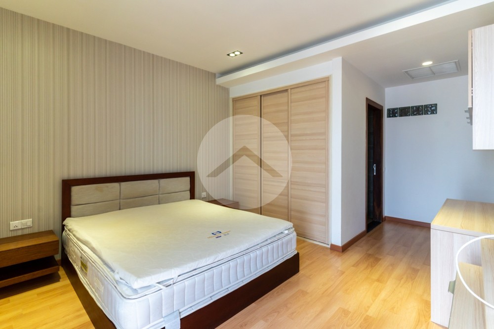 13th Floor 2 Bedroom Condo For Sale-Aura Condominium, Beoung Raing, Phnom Penh - Image 13 13th Floor 2 Bedroom Condo For Sale-Aura Condominium, Beoung Raing, Phnom Penh - Image 13