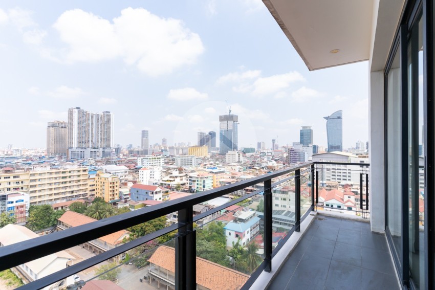 13th Floor 2 Bedroom Condo For Sale-Aura Condominium, Beoung Raing, Phnom Penh
