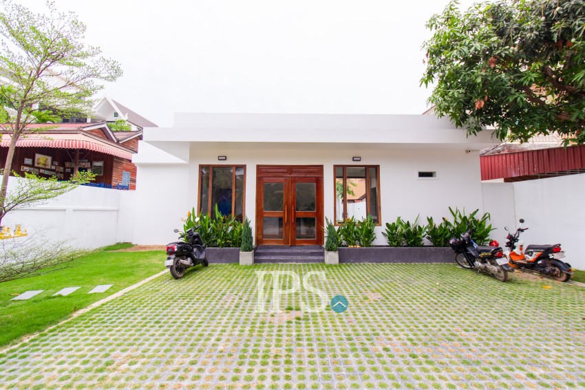 6 Bedroom Villa For Rent - Svay Dangkum, Siem Reap