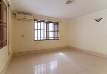 7 Bedroom Shophouse For Rent - Toul Tum Poung 1, Phnom Penh thumbnail