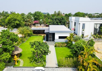 2 Bedroom Villa For Sale - Sala Kamreuk, Siem Reap thumbnail