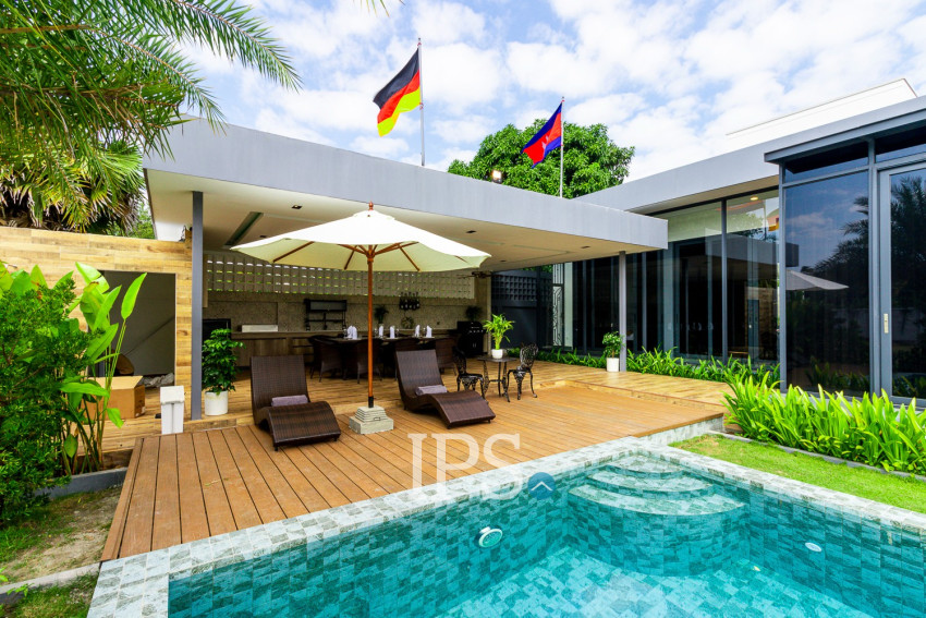 2 Bedroom Villa For Sale - Sala Kamreuk, Siem Reap