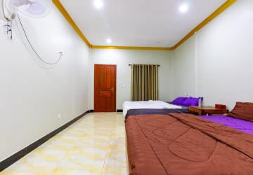 16 Bedroom Guesthouse For Rent - Slor Kram, Siem Reap thumbnail