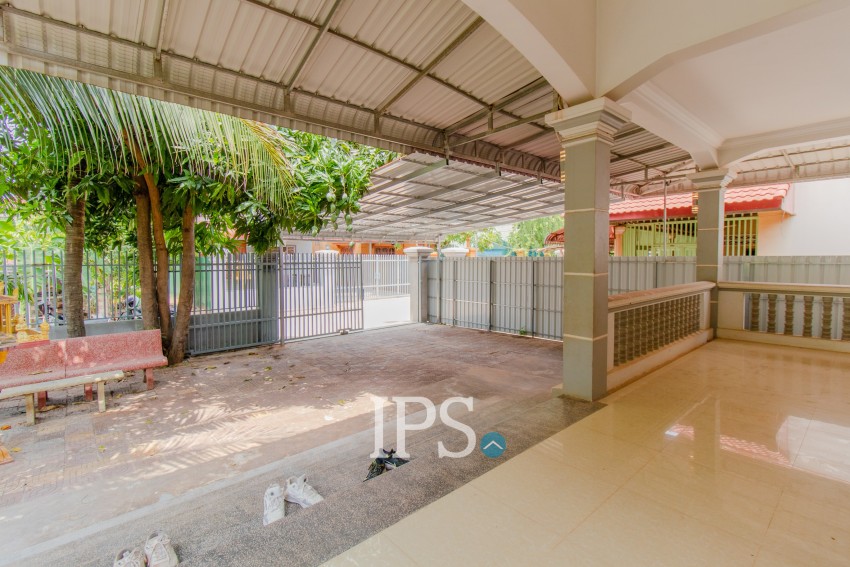 2 Bedroom House For Rent - Svay Dangkum, Siem Reap