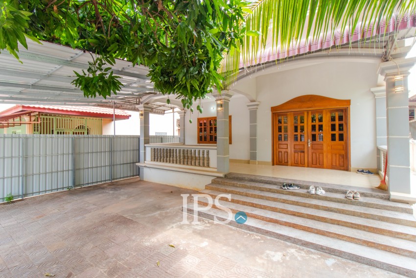 2 Bedroom House For Rent - Svay Dangkum, Siem Reap