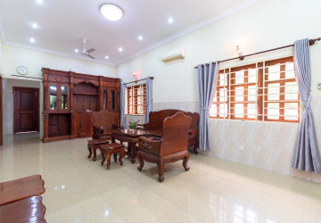 2 Bedroom House For Rent - Svay Dangkum, Siem Reap thumbnail