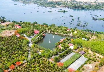 12 Hectare Resort For Rent - Kampong Sralau Muoy, Steung Treng thumbnail