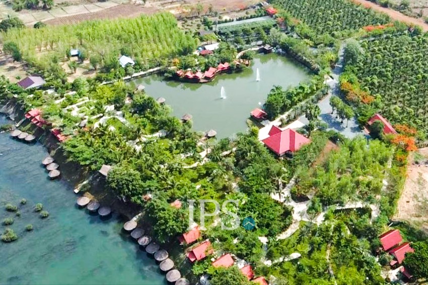 12 Hectare Resort For Rent - Kampong Sralau Muoy, Steung Treng