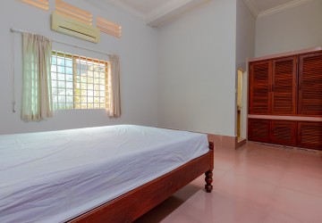 4 Bedroom House For Rent - Sala Kamreuk, Siem Reap thumbnail