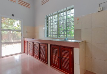 4 Bedroom House For Rent - Sala Kamreuk, Siem Reap thumbnail