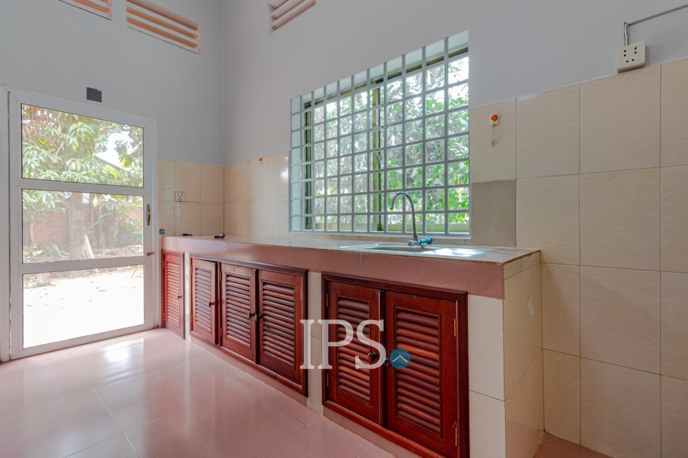 4 Bedroom House For Rent - Sala Kamreuk, Siem Reap - Image 14