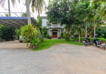 4 Bedroom House For Rent - Sala Kamreuk, Siem Reap thumbnail