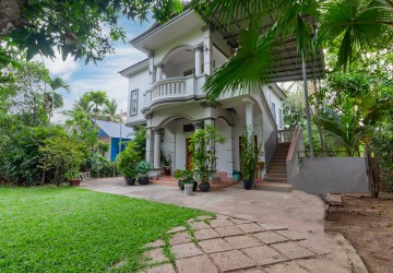 4 Bedroom House For Rent - Sala Kamreuk, Siem Reap thumbnail