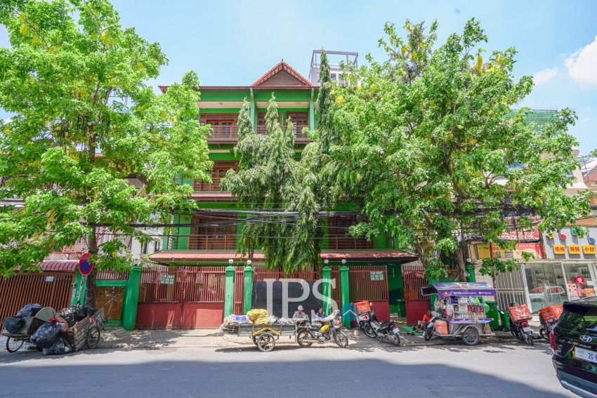 13 Bedroom Commercial Building For Rent - BKK1, Phnom Penh