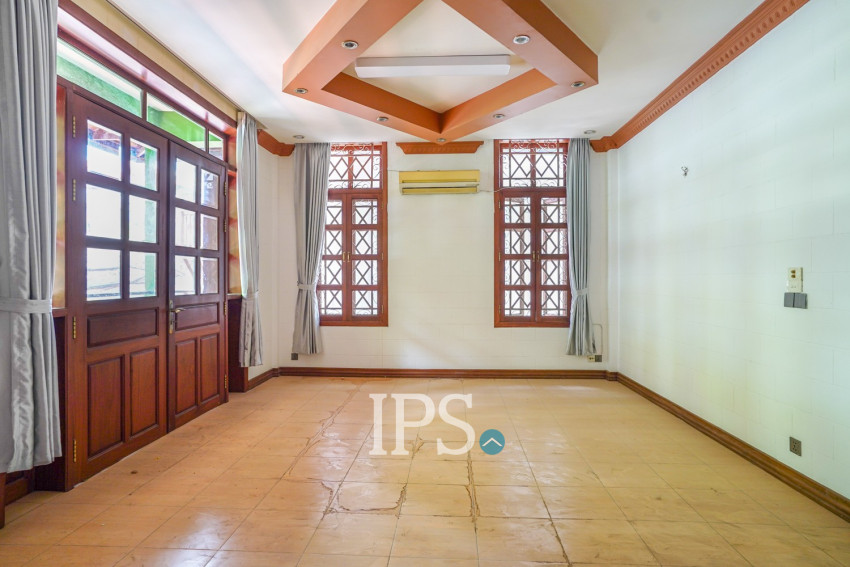 13 Bedroom Commercial Building For Rent - BKK1, Phnom Penh