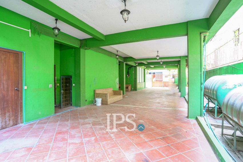 13 Bedroom Commercial Building For Rent - BKK1, Phnom Penh