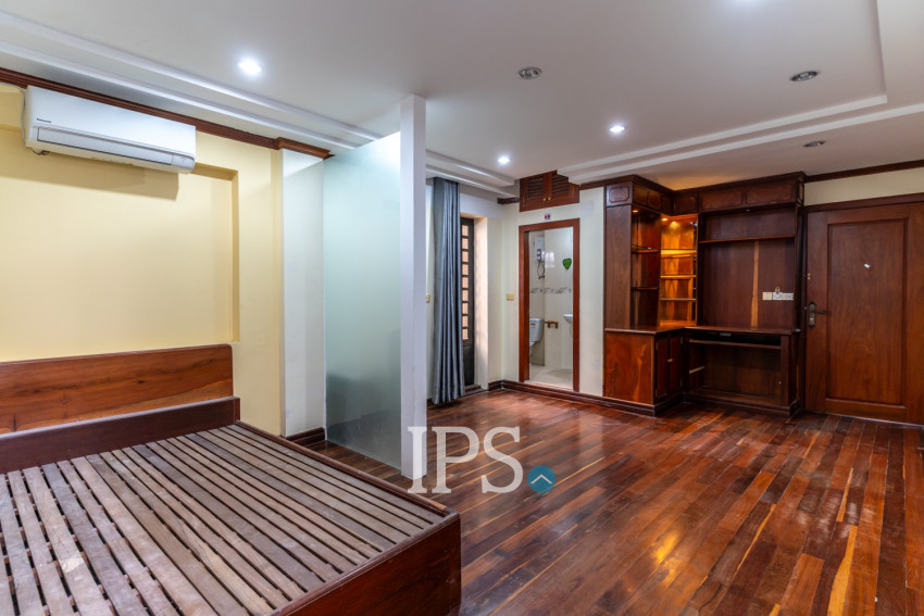 8 Bedroom Commercial Building For Rent  - Chakto Mukh, Phnom Penh