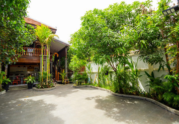 3 Bedroom Villa For Rent - Sala Kamreuk, Siem Reap thumbnail