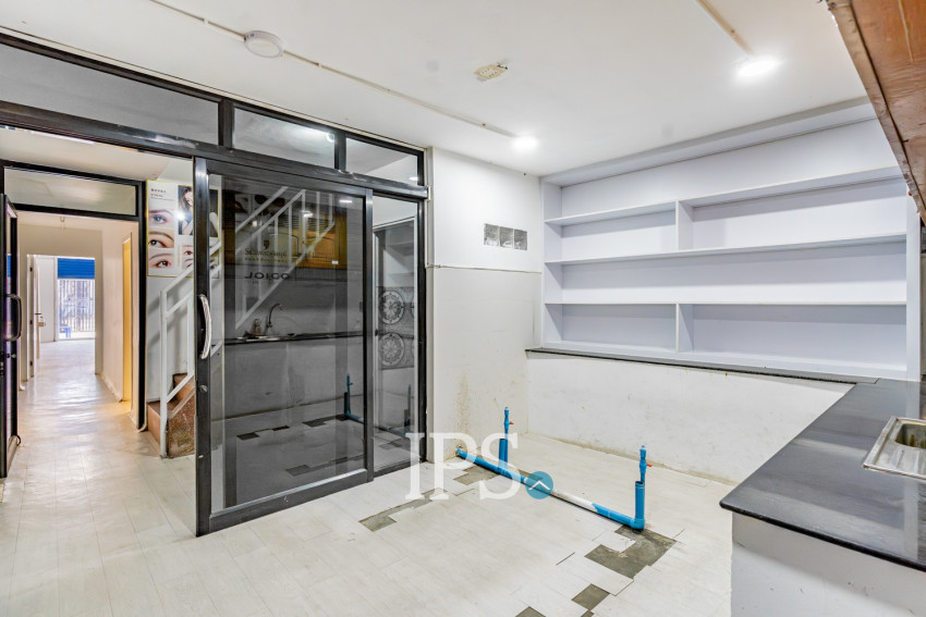 76 Sqm Retail Space For Rent - BKK1, Phnom Penh