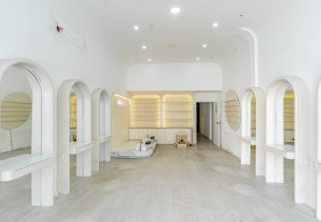 76 Sqm Retail Space For Rent - BKK1, Phnom Penh thumbnail
