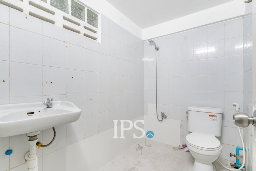 76 Sqm Retail Space For Rent - BKK1, Phnom Penh