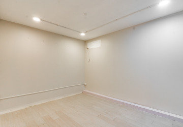 76 Sqm Retail Space For Rent - BKK1, Phnom Penh thumbnail