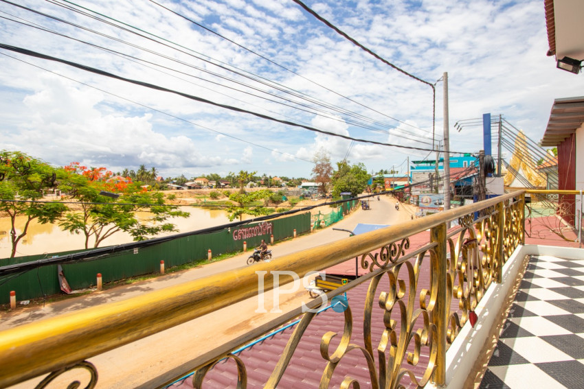 2 Bedroom Shophouse For Rent - Sangkat Siem Reap, Siem Reap