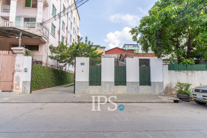 1 Bedroom Commercial Villa For Rent -  Phsar Daeum Thkov, Phnom Penh