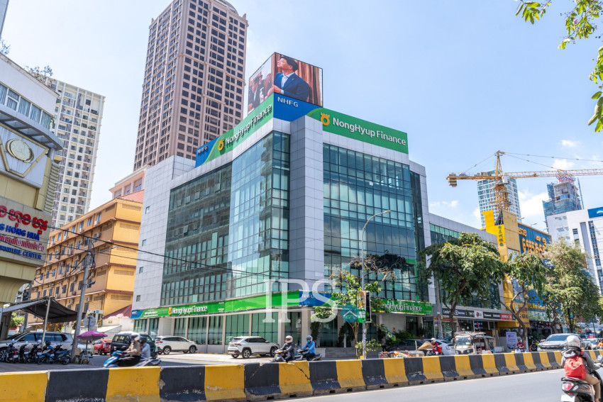 421 Sqm Office Space For Rent - BKK1, Phnom Penh