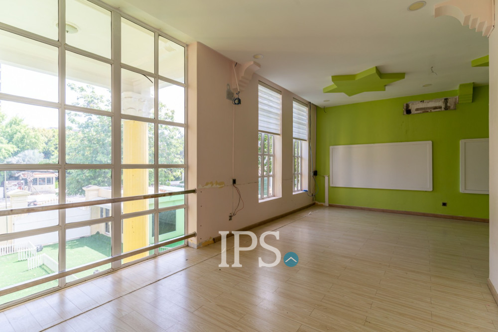 800 Sqm Commercial Villa For Rent - Boeung Kak 1, Phnom Penh - Image 15