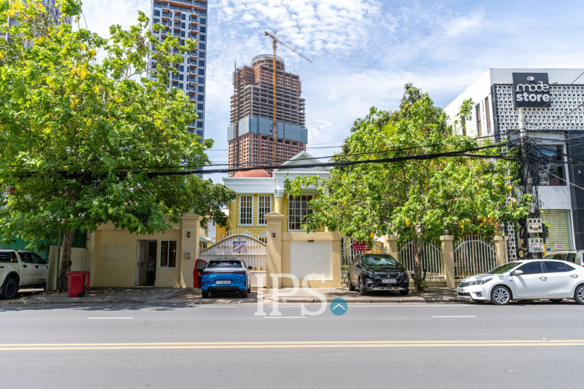 800 Sqm Commercial Villa For Rent - Boeung Kak 1, Phnom Penh