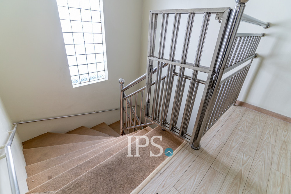 800 Sqm Commercial Villa For Rent - Boeung Kak 1, Phnom Penh - Image 18