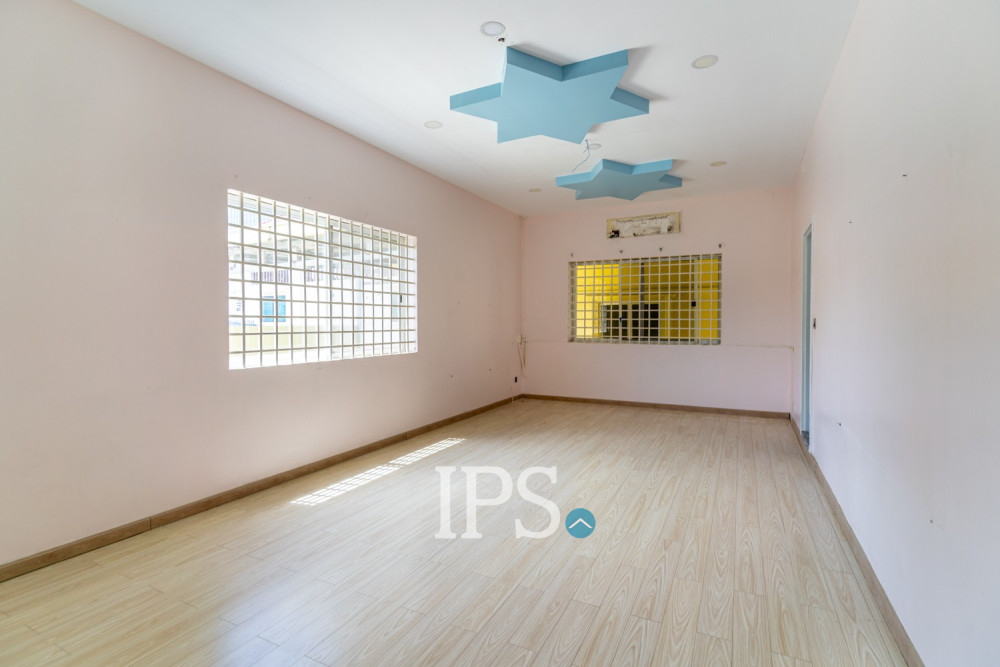 800 Sqm Commercial Villa For Rent - Boeung Kak 1, Phnom Penh - Image 8
