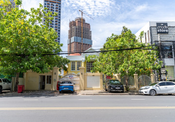 800 Sqm Commercial Villa For Rent - Boeung Kak 1, Phnom Penh thumbnail