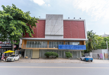 1,200 Sqm Commercial Building For Rent - Boeung Kak 1, Phnom Penh thumbnail