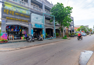 1 Bedroom Shophouse For Rent - Svay Dangkum, Siem Reap thumbnail