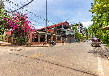 156 Sqm Space For Rent - Sala Kamreuk, Siem Reap thumbnail