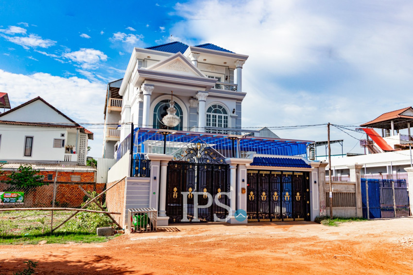 4 Bedroom Villa For Rent - Svay Dangkum, Siem Reap