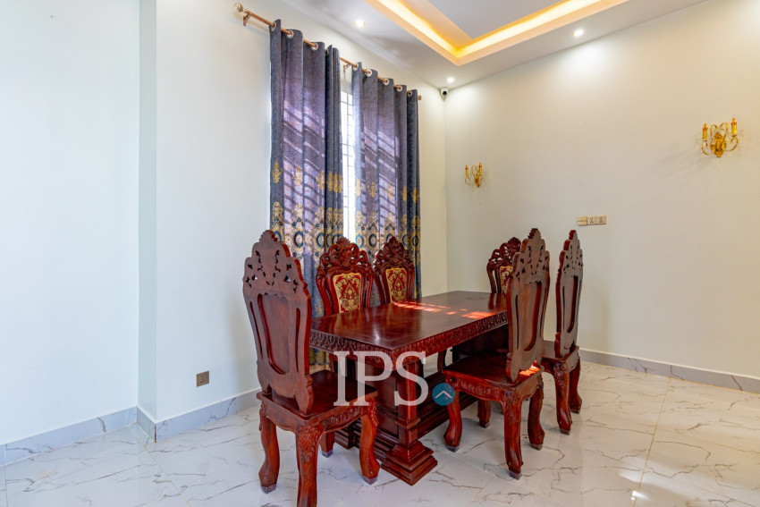 4 Bedroom Villa For Rent - Svay Dangkum, Siem Reap