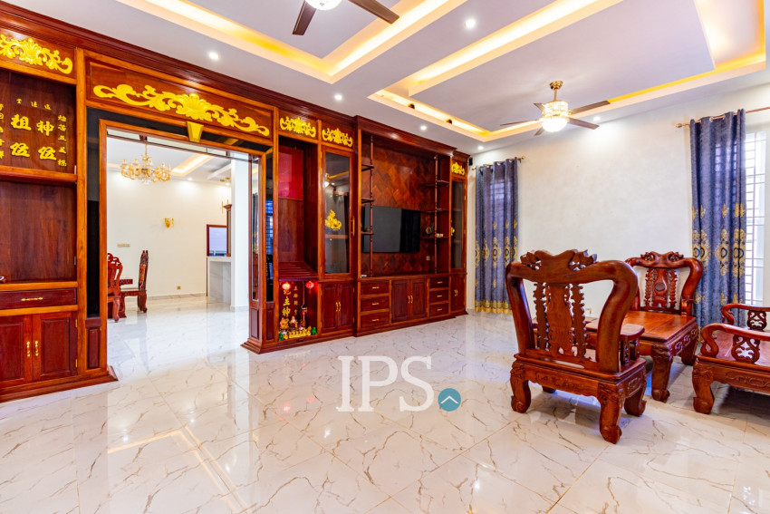 4 Bedroom Villa For Rent - Svay Dangkum, Siem Reap