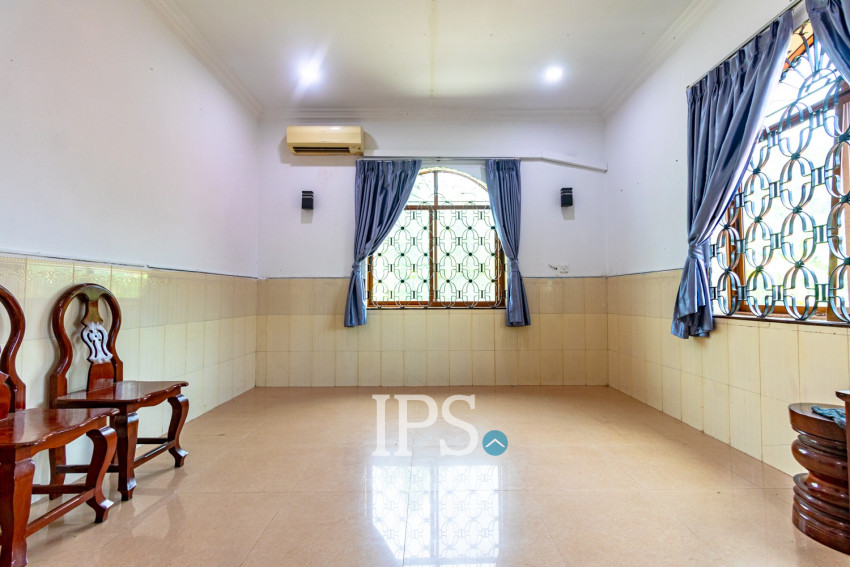 7 Bedroom House For Rent - Sala Kamreuk, Siem Reap