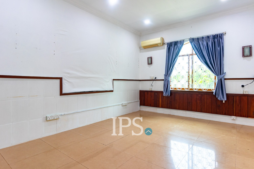 7 Bedroom House For Rent - Sala Kamreuk, Siem Reap - Image 11