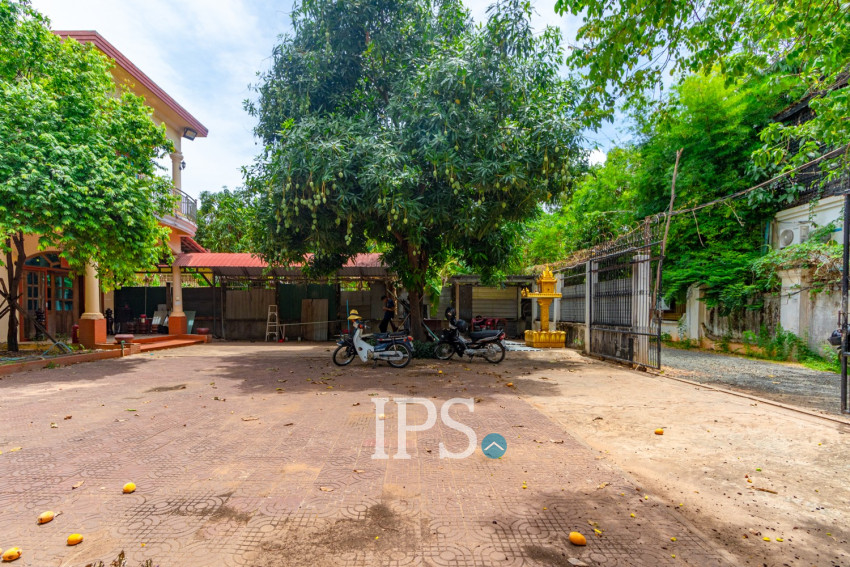 7 Bedroom House For Rent - Sala Kamreuk, Siem Reap